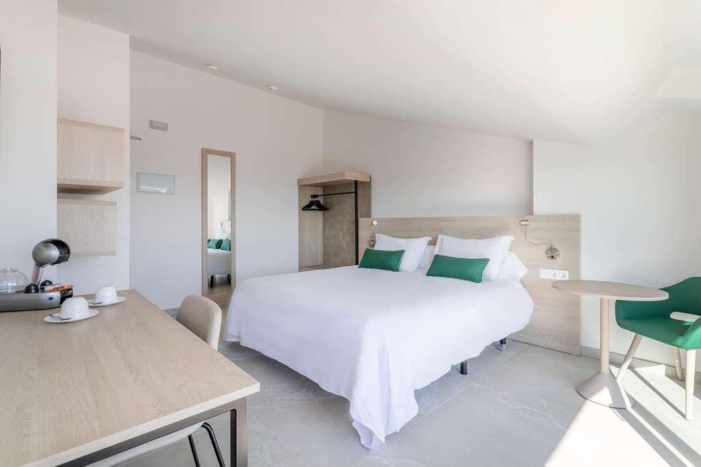 Hotel Halley & Affiliated By Melia Benidorm